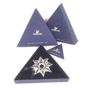 2003 Swarovski CRYSTAL SNOWFLAKE ORNAMENT
